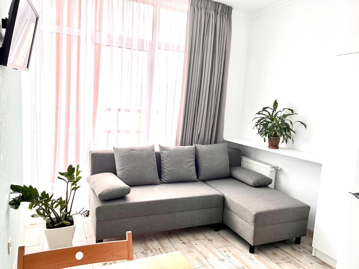 Osapart Cozy Apartment In A Complex Semycvit Lviv Ngoại thất bức ảnh